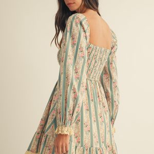 Vintage Floral Western Style Dress Lace Trim Puff