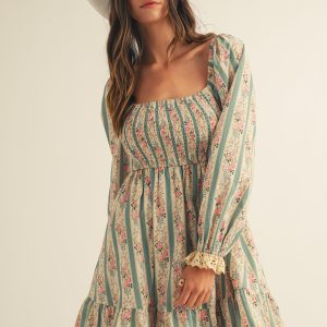 Vintage Floral Western Style Dress Lace Trim Puff